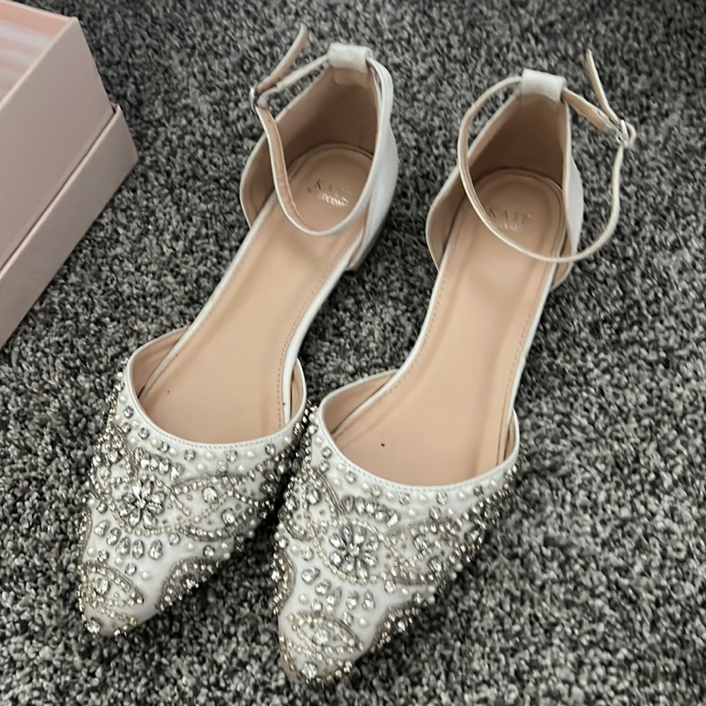 Kate Whitcomb wedding flats